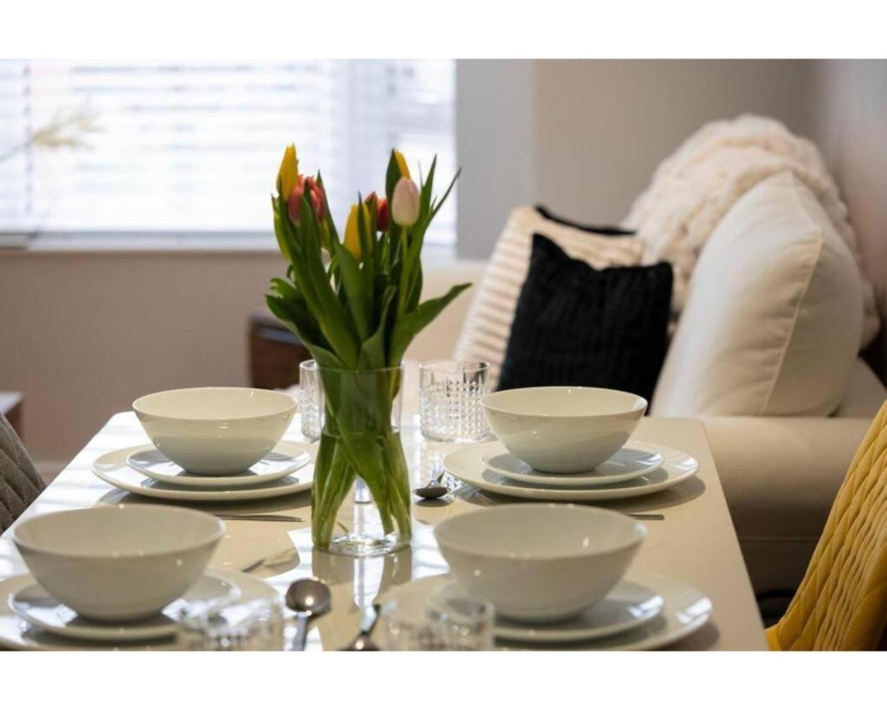 Central Belfast Apartments Queen'S Hideaway 외부 사진