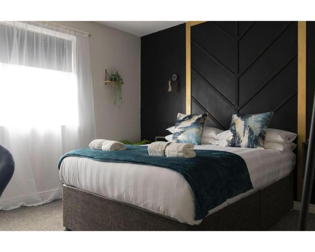 Central Belfast Apartments Queen'S Hideaway 외부 사진