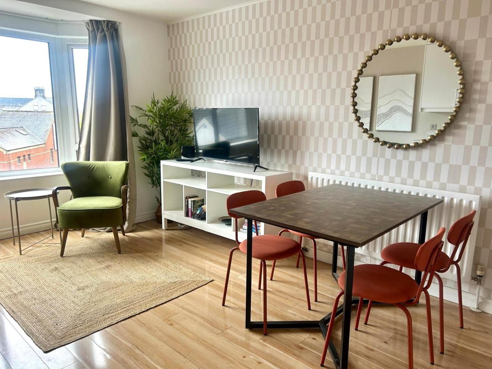 Central Belfast Apartments Queen'S Hideaway 외부 사진