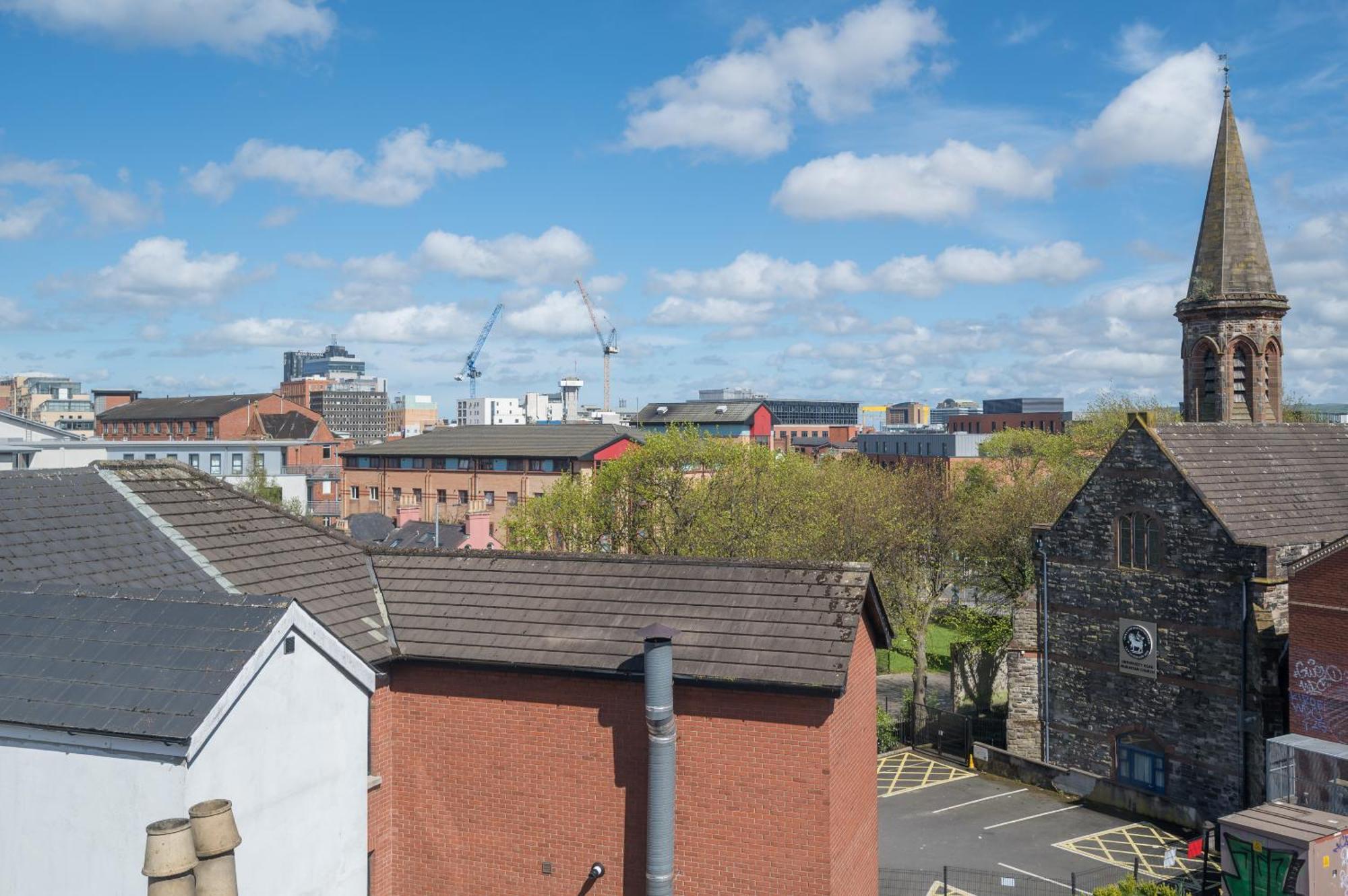 Central Belfast Apartments Queen'S Hideaway 외부 사진